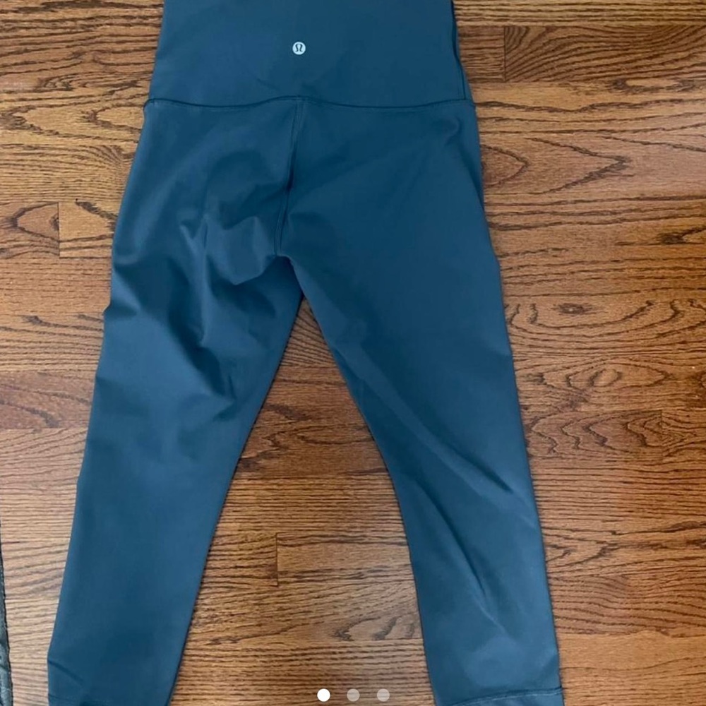 25” blue lululemon leggings